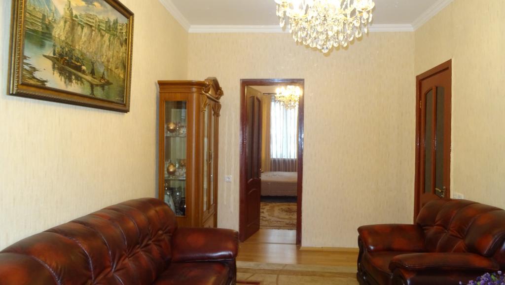 Apartment Vake-Saburtalo Tbilisi Exterior photo