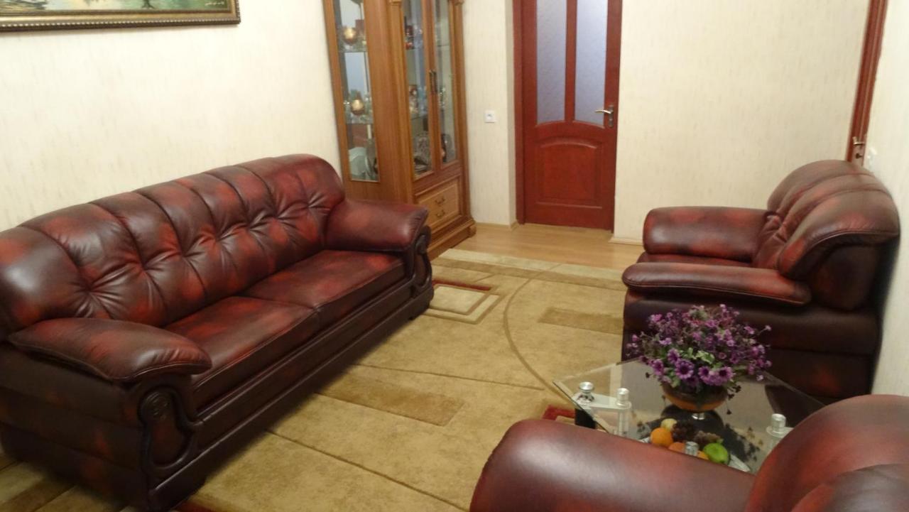 Apartment Vake-Saburtalo Tbilisi Exterior photo